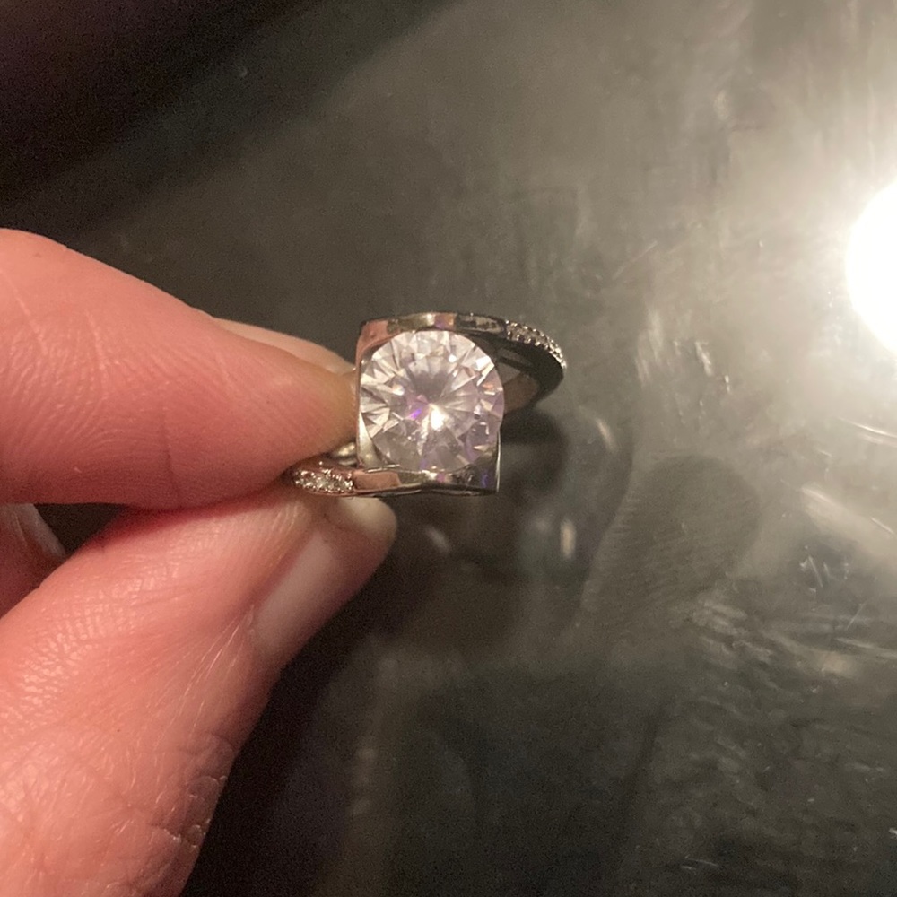 Platinum diamond ring stamped PT950